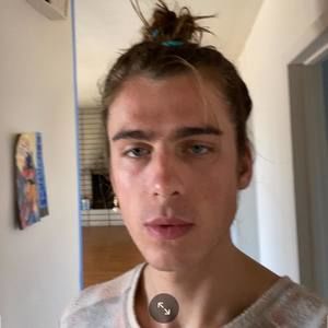 Meet your Posher, Ray